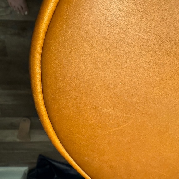 Portland Leather Tan Crossbody Bag Smooth Finish - Picture 6 of 16